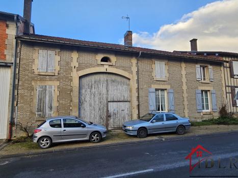 Commercial For Sale In Heiltz-Le-Maurupt, France