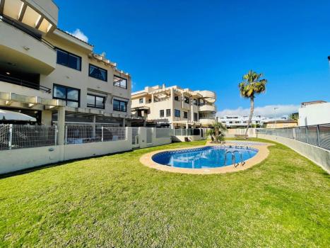 2 bedrooms, 2 bathrooms Middle floor apartment in Albir