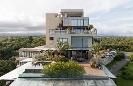 Breathtaking Oceanfront Penthouse In Solaria Sl25-07794