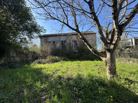 House In Lagraulière In Corrèze