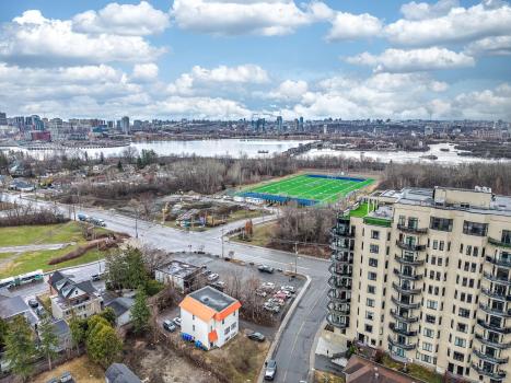 Apartment For Sale, 224 Boul. Alexandre-Taché, Hull, Qc J9A0B8, Ca (Gatineau, Canada)