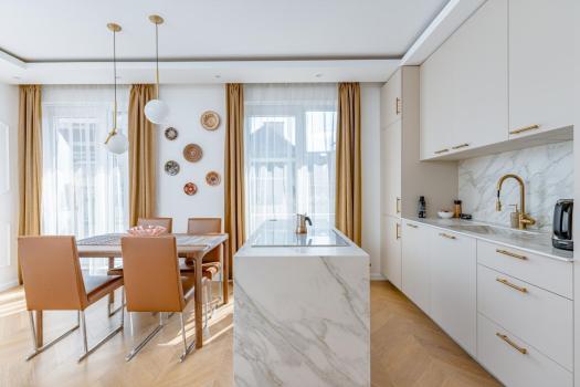 Apartment For Sale, 4 Székely Mihály U., In Budapest, Hungary