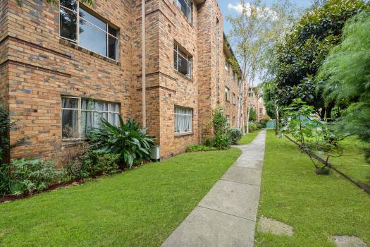 Charming Art Deco Retreat In St Kilda