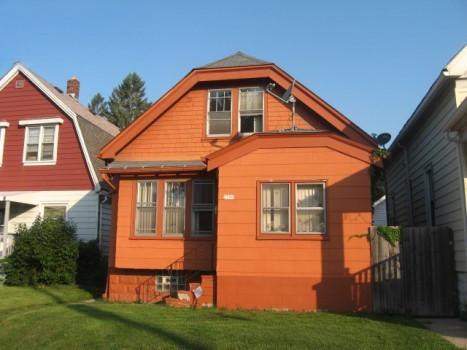 2200 W Middlemass St