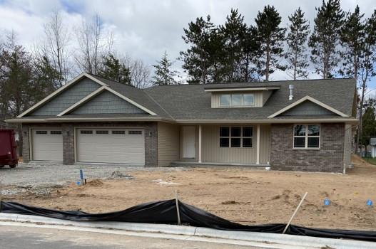 2730 Lafayette Dr (lot 27 Pine Acres)