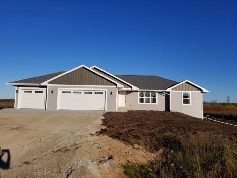 4002 Lakeview Dr