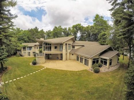 N1433 Moshawquit Lake Rd