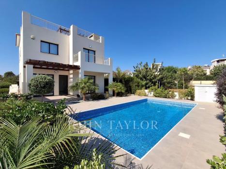Stylish Golf 3-Bedroom Villa In Secret Valley With Exceptional Investment Potential