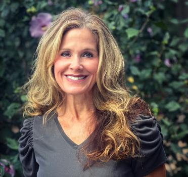 Andrea Schoenthal profile photo