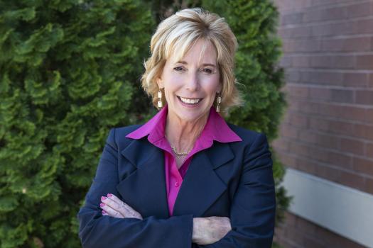 Laura MacDonald profile photo