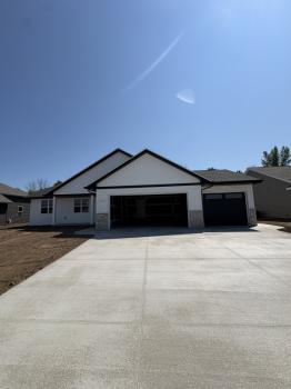 1727 BETTY JEAN Lane