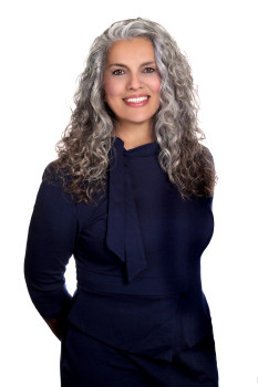 Stefania Fernandes profile photo