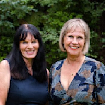 FreeWill@realty Julie And Nandi profile photo