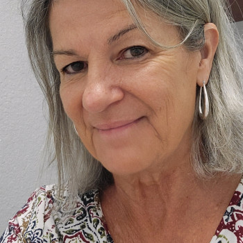 Linda Perry profile photo