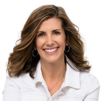 Laurie Minear profile photo